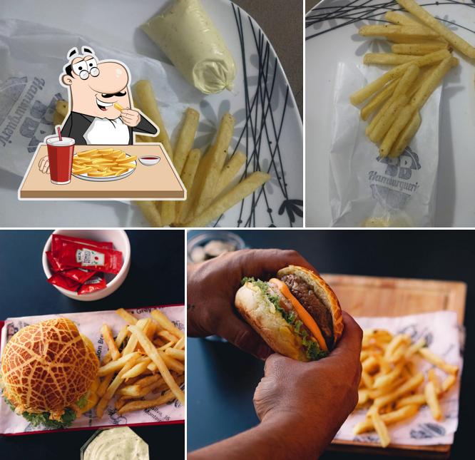Peça fritas no BB HAMBURGUERIA FAST FOOD BERNARDO MONTEIRO