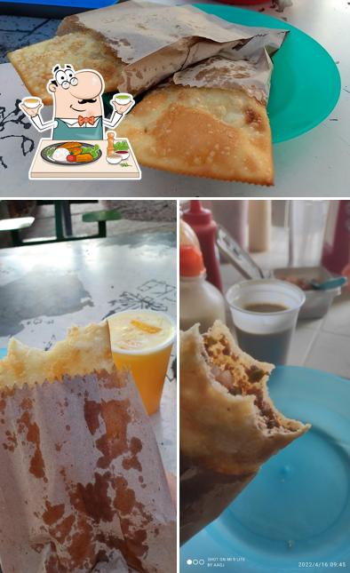 Comida em Pastelaria Tropical