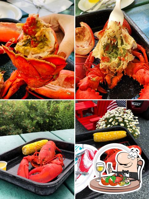 Trenton Bridge Lobster Pound in Trenton Restaurant menu and reviews