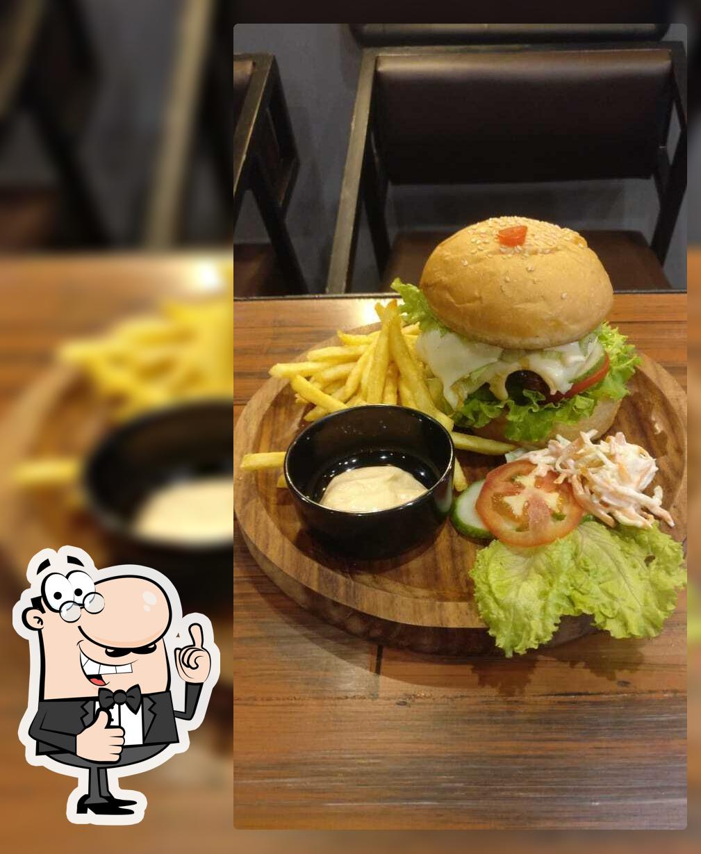 Monkey Cafe