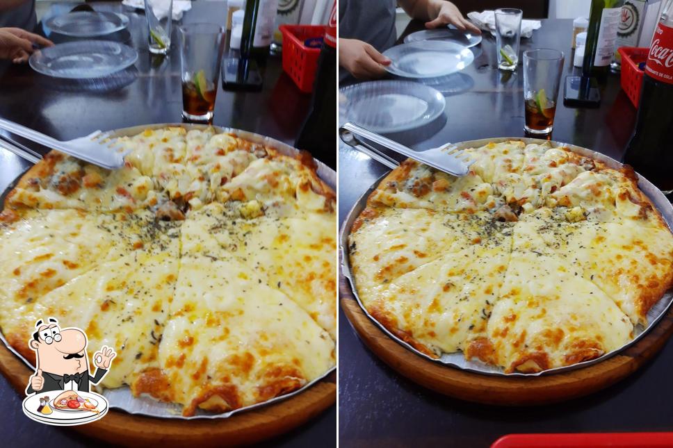 Escolha pizza no Padaria Bel Pan