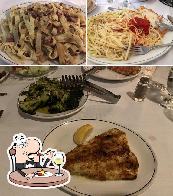 Alexander's Italian Restaurant, 489 Portland Ave in Rollinsford Restaurant reviews