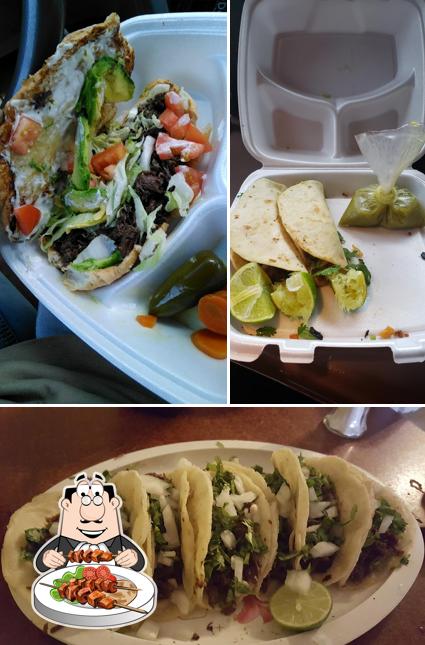 Еда в "La Mexicana's"
