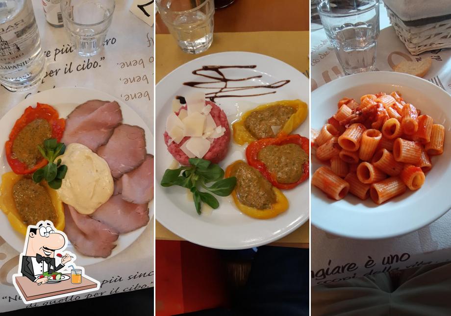 Platti al Trattoria "Sotto il Campanile" di Barbara Scaglia