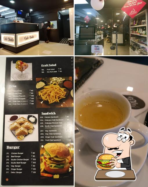 Order a burger at Cake Studio Kondotty