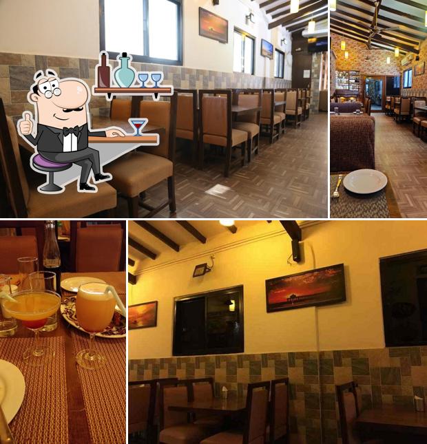 Mahek - E - Punjab Familly restaurant and bar