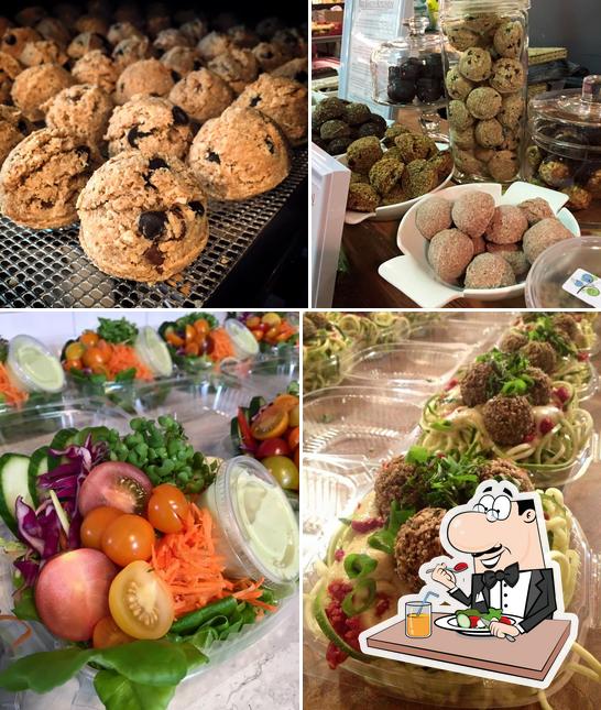 Red Earth Kitchen, Follow us for weekly menus and recipes. Direct message with orders for Friday
