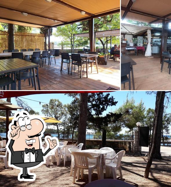 Gli interni di Taverna Marea Restaurant & Summer Grill