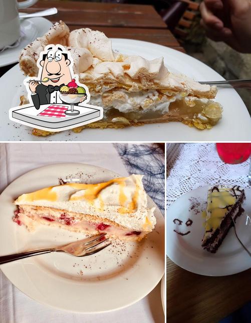 Café „Zum Steinhof“ offers a number of sweet dishes