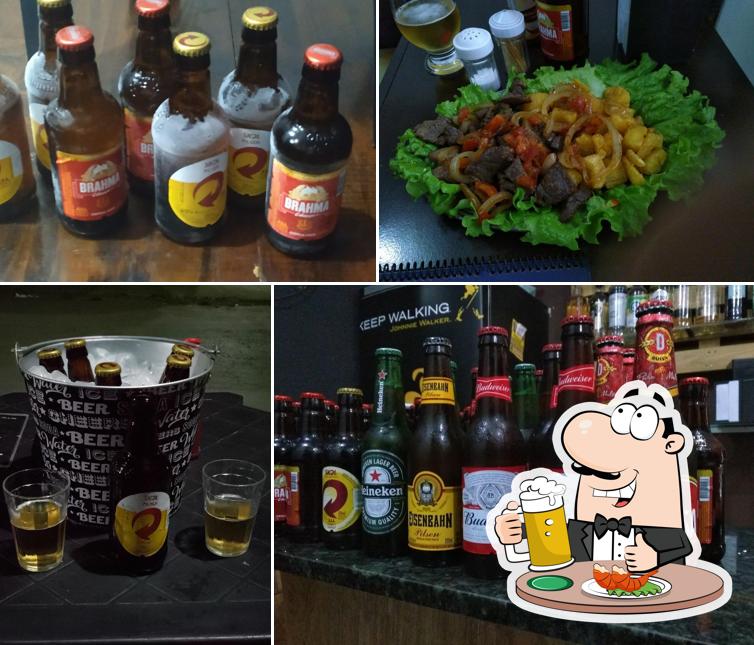 Divino's Bar