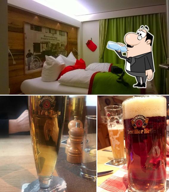 Помимо прочего, в Brauereigasthof & Hotel Schäffler есть напитки и внутреннее оформление