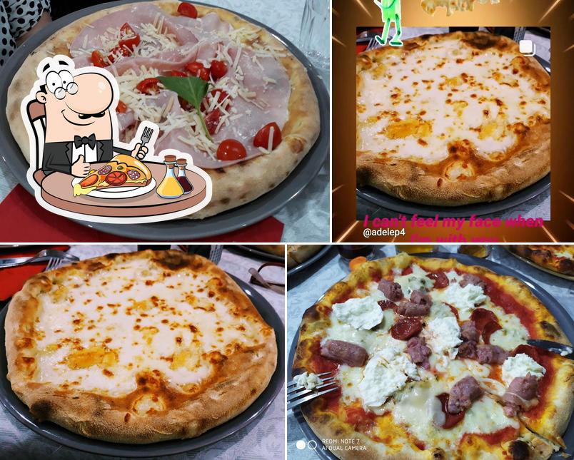 Ordina tra le svariate varianti di pizza