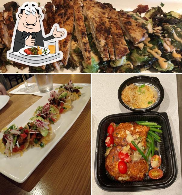 Cooper's Hawk Winery & Restaurant Jacksonville in Jacksonville