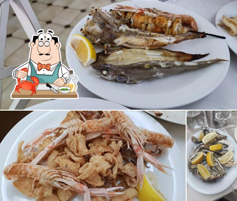 Order seafood at Ristorante Il Faro