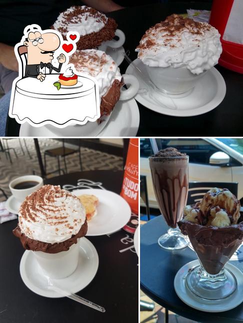 Café da Praça serve uma escolha de pratos doces