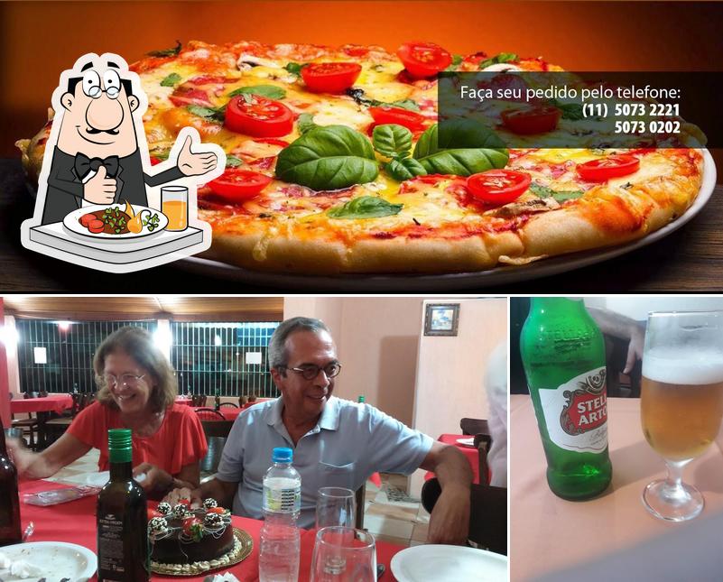 The photo of food and beer at Pizzaria do Bosque