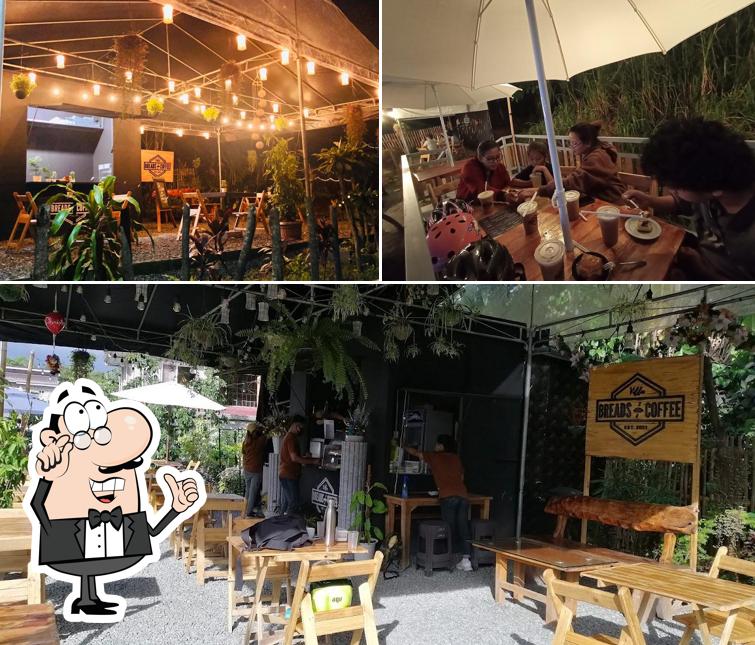 Villa Breads & Coffee cafe, Amadeo Restaurant reviews