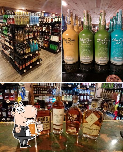 Lakeside Liquor LLC in Galmey Restaurant reviews