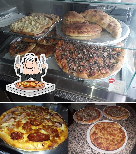 En ПРИМО Пицерија, puedes pedir una pizza