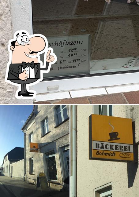 See this pic of Bäckerei Schmidt