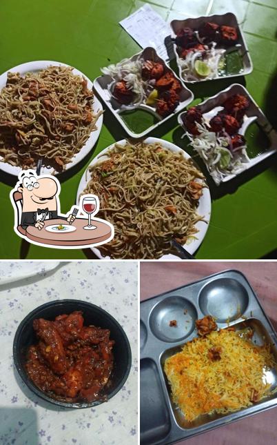 Meals at GoldenChillyz Restaurant