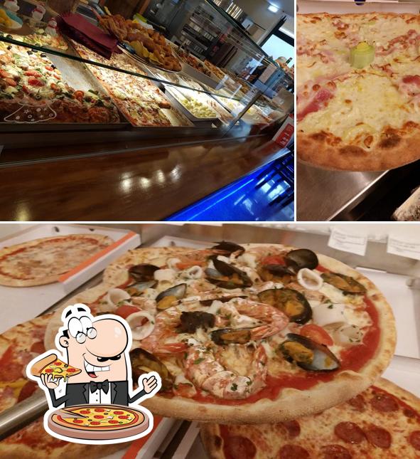 Ordina tra le molte varianti di pizza