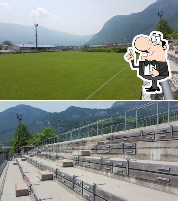 Ecco una foto di Campo Sportivo di Cortaccia