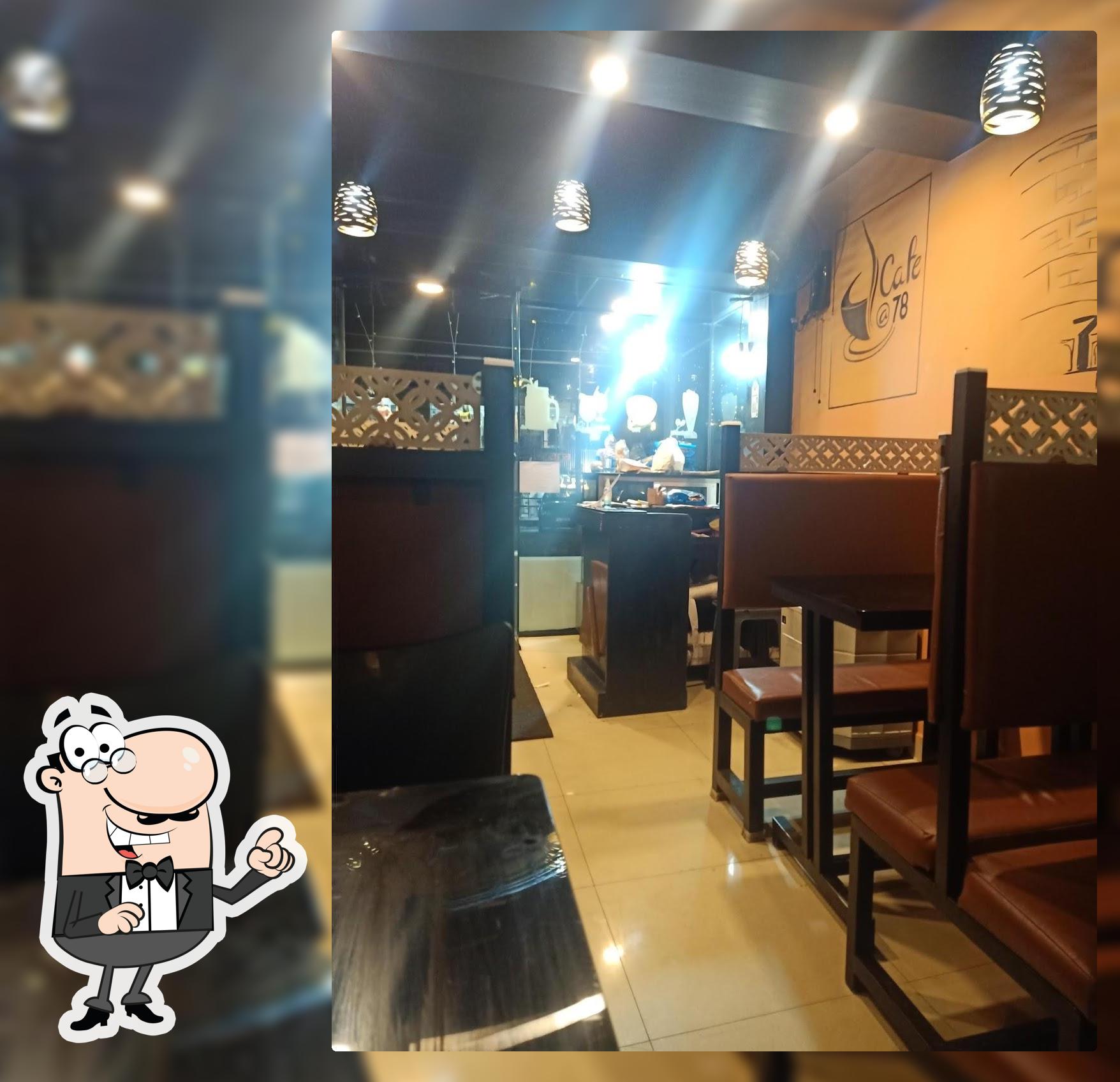 Check out how Cafe @Kl78 looks inside