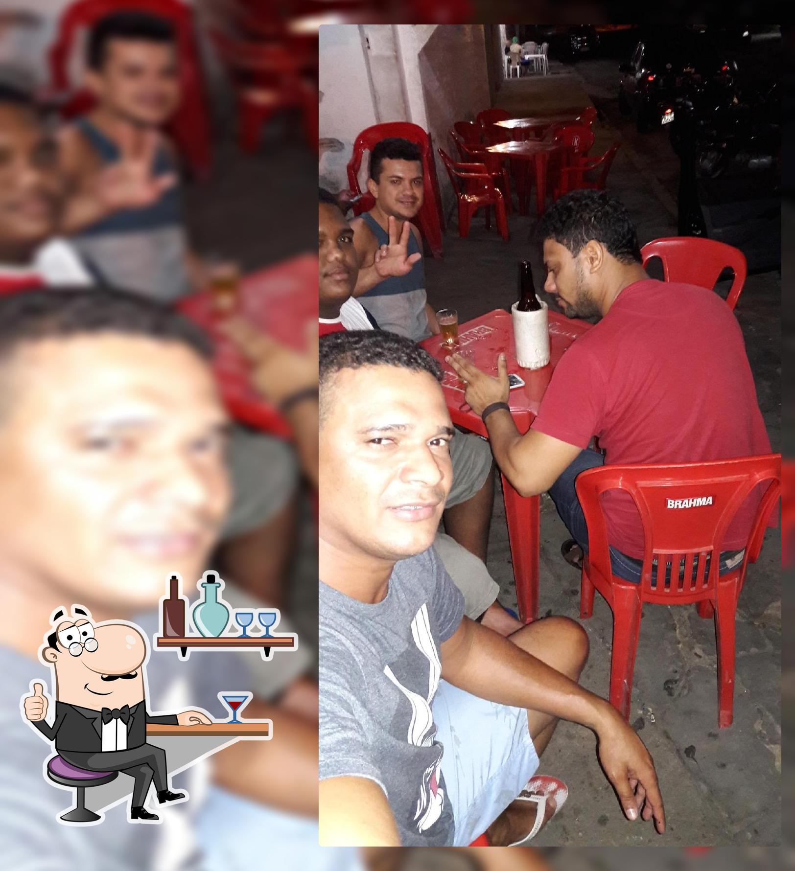 O interior do Esquina da Fama