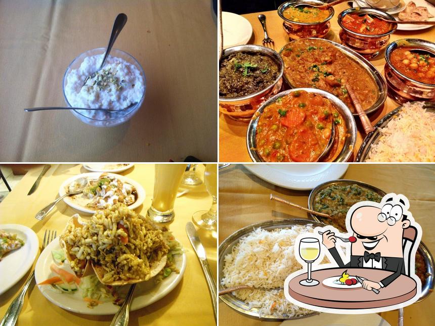 Saffron Indian Kitchen, 145 Montgomery Ave in Bala Cynwyd Restaurant