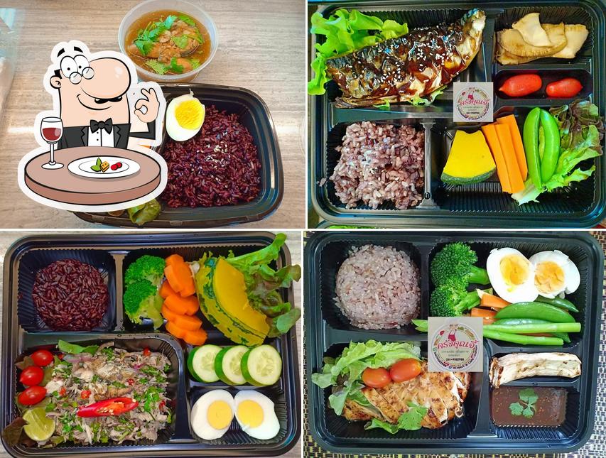 ครัวคุณจี้ & Cafe' Station, Udon Thani Restaurant reviews