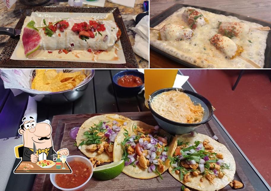 Don Julio Mexican Kitchen & Tequila Bar & Ceviche Bar Chickasaw, 551 S Chickasaw Trail in