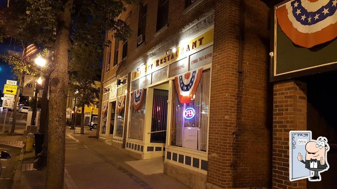 Dynasty in Southbridge Restaurant menu and reviews