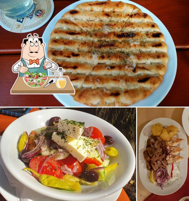 Греческий салат в "Alexis Zorbas Griechische Taverna"