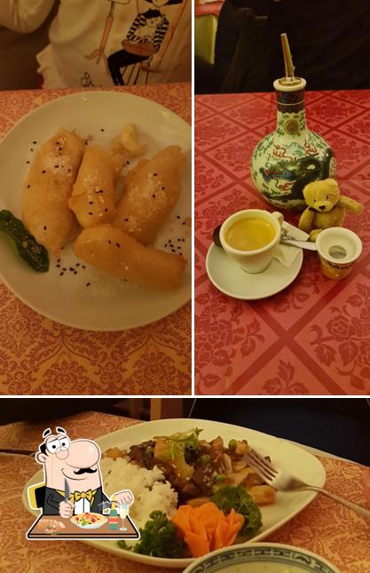 Food at Restaurant Chinois le Coral