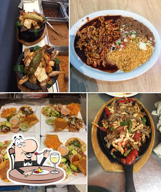 Fajita Grill in Westbrook Restaurant menu and reviews