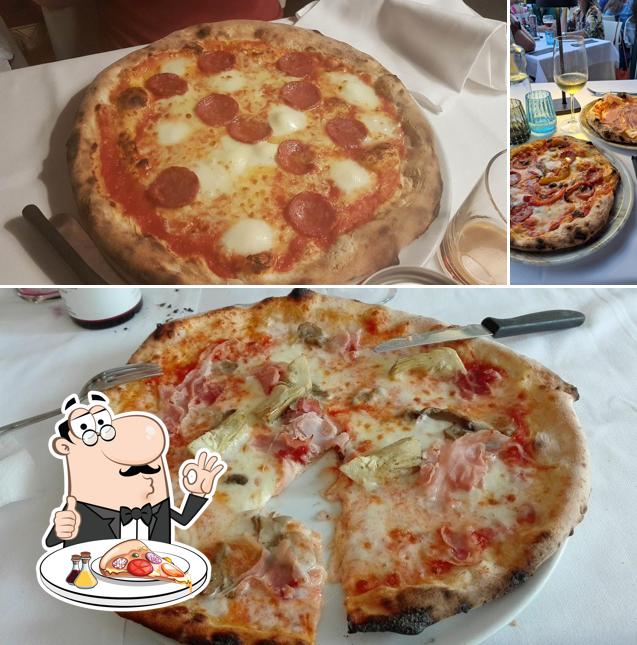 Choisissez des pizzas à Pizzeria Maniva da Matteo Srl