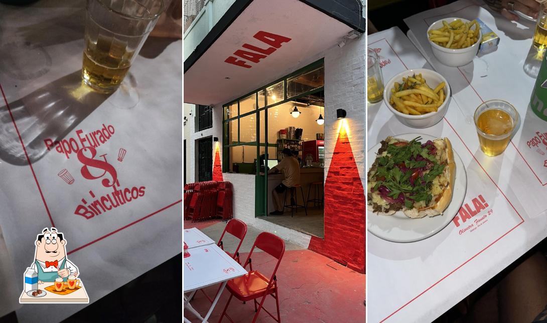 Desfrute de uma bebida no Fala Bar