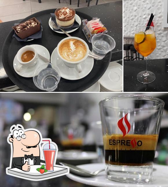 Goditi un drink a Le Rève Cafè