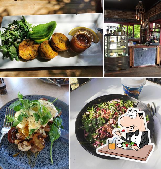 The Anchor at Lakes Beach in Budgewoi Restaurant menu and reviews
