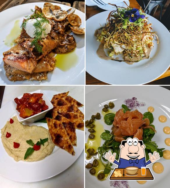 Find the best place to eat in Mattapoisett, summer 2024 Restaurant Guru