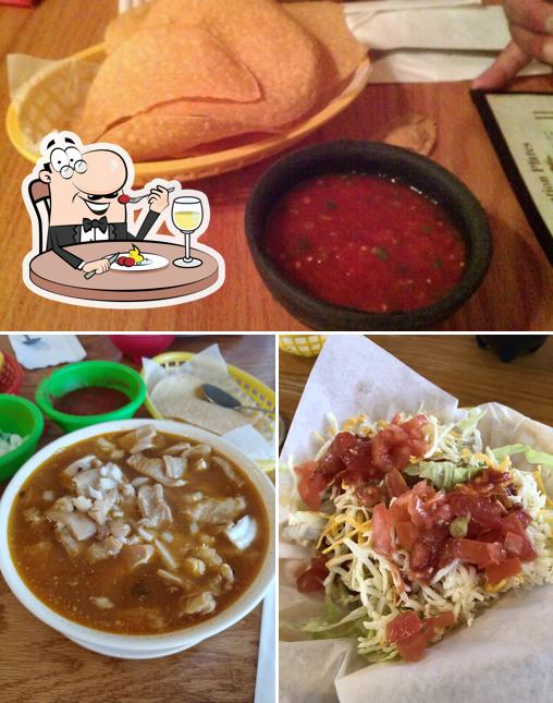 El Tapatio Restaurant, 134 E Orange Ave in Porterville Mexican