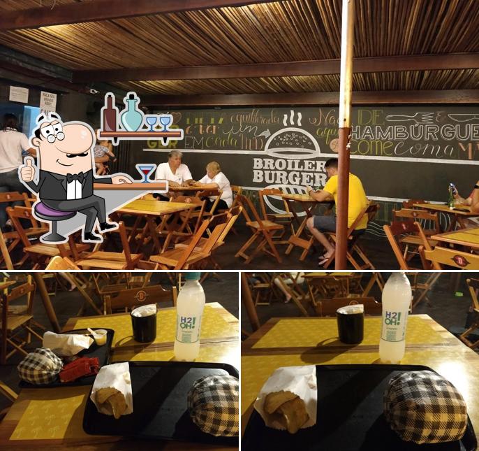 O interior do Broiler Burger