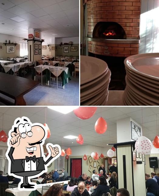 Gli interni di Trattoria Pizzeria Forno a Legna King Maxflower