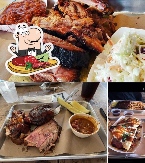 Ella’s BBQ in Chicago - Restaurant menu and reviews