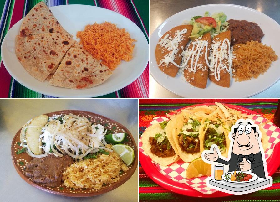 El Gallito Taqueria in Kilgore Restaurant menu and reviews