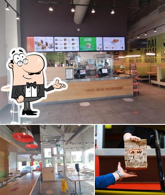 L'intérieur de A&W Canada