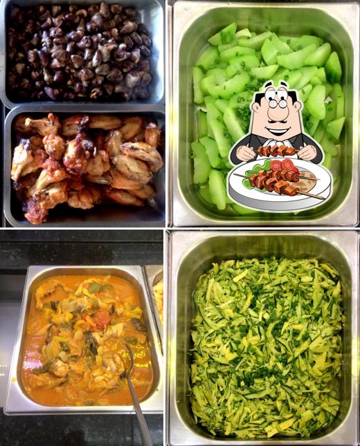 Comida em Restaurante Mistura Fina