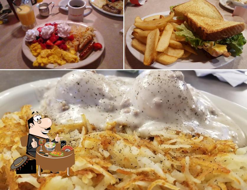 Strawberry Fields Restaurant in New Baltimore Restaurant reviews