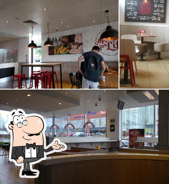 KFC Walkden Ellesmere Centre, Ellesmere Shopping centre, Ashton Field